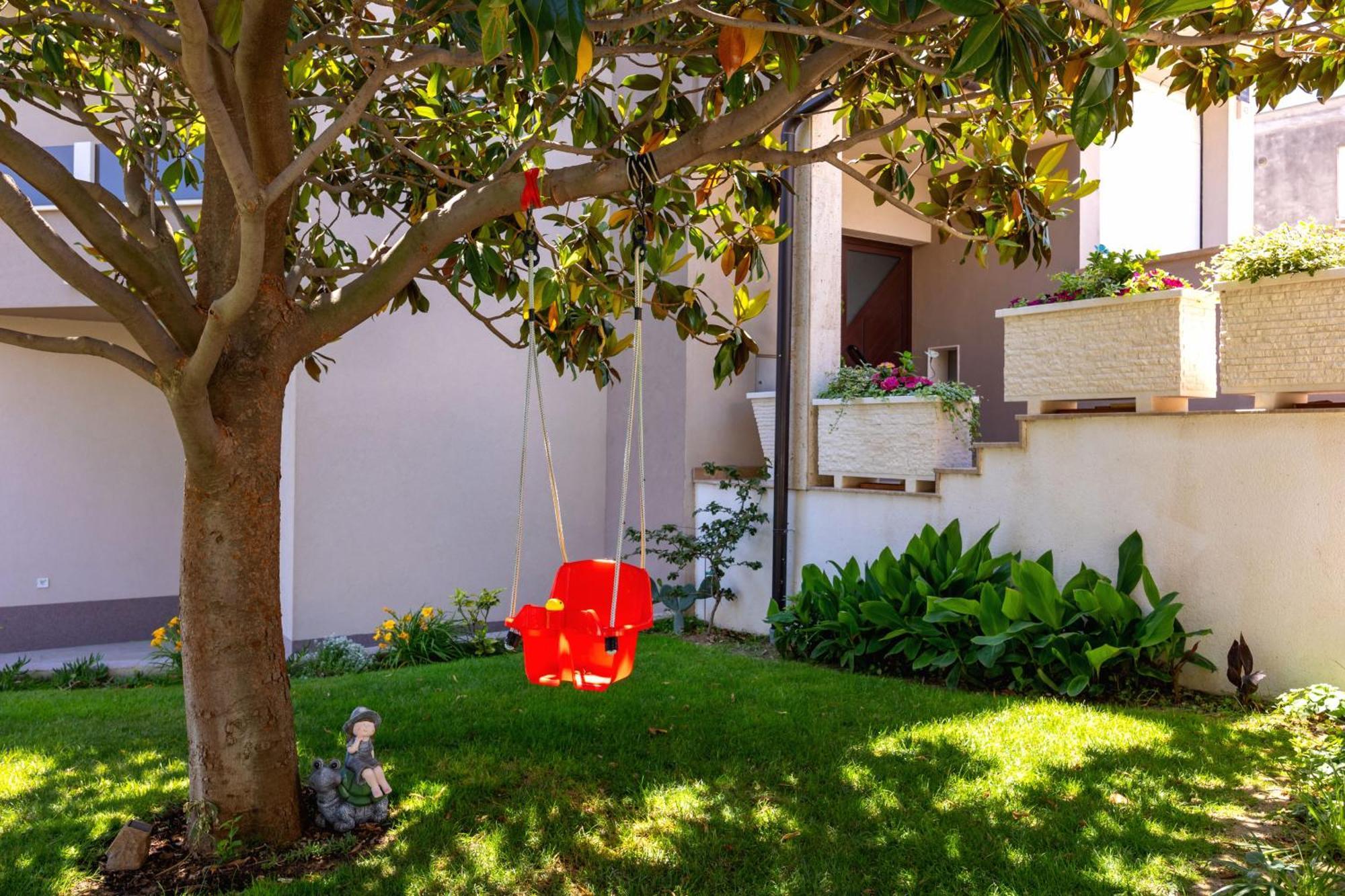 Apartment Sunny Garden A2 *